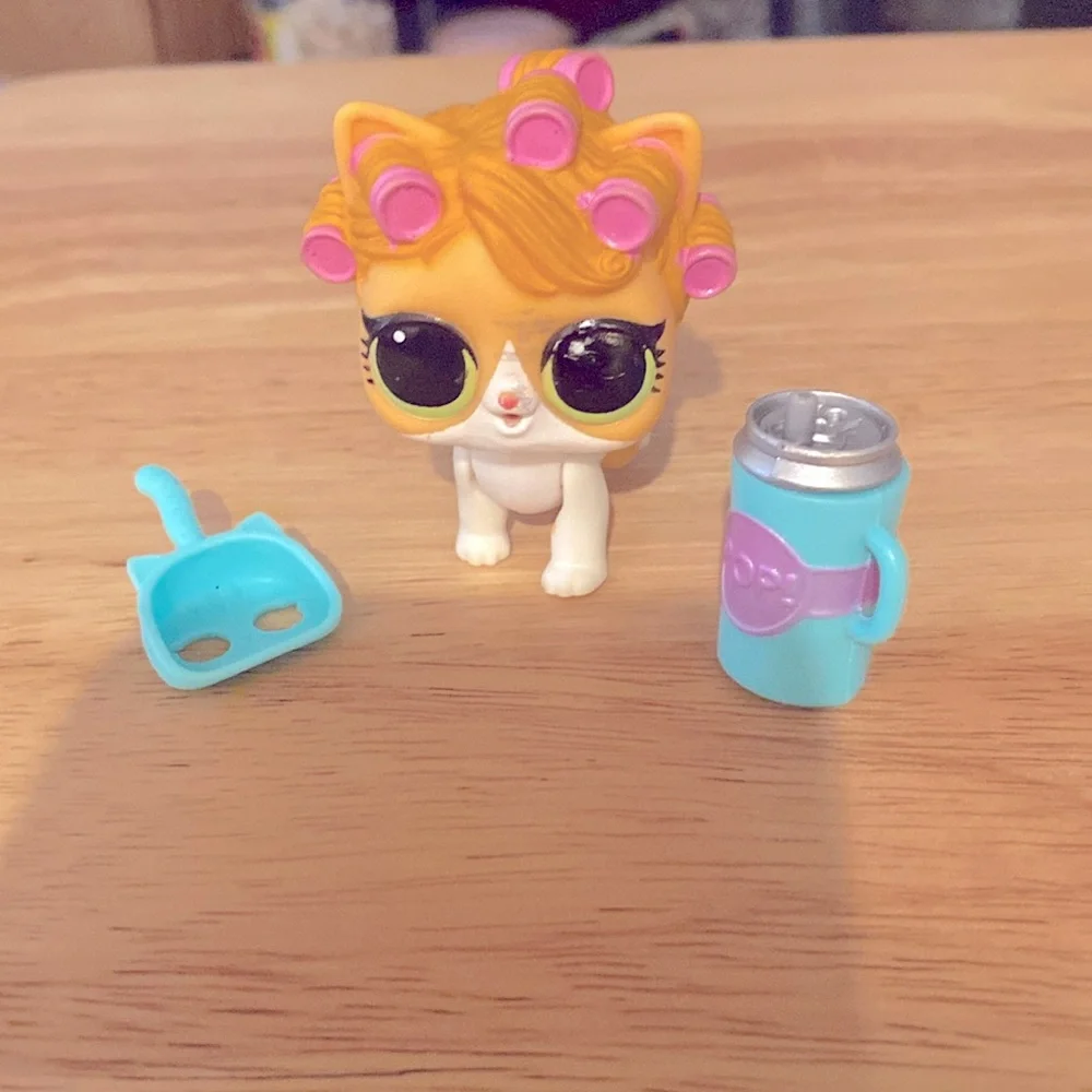 LOL Surprise! Pets Kittydoll Cat Series